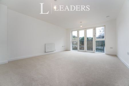 3 bedroom town house to rent Rooksmoor Mill, Woodchester - Photo 5