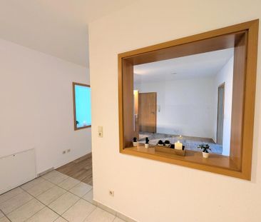 Wohnen mit Charakter – Individuelle 2-Raumwohnung im modernen Objekt - Photo 4