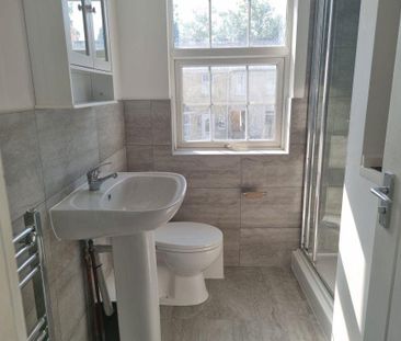 6 bedroom house to rent - Photo 2