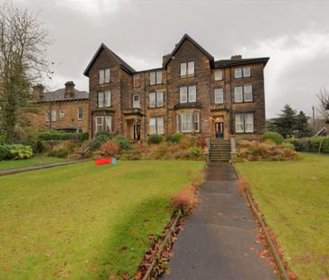 2 bedroom Flat in Springwood Road Flat 10, Leeds - Photo 1