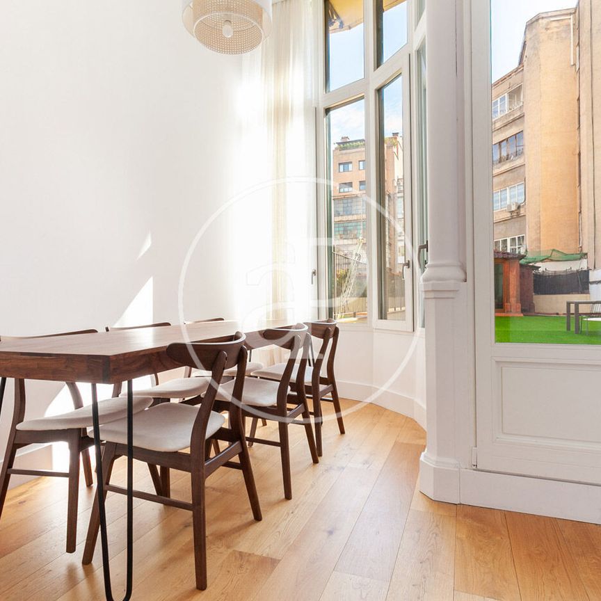 Apartment for rent in Eixample Dreta - Photo 1