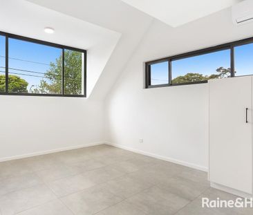 Studio Apartment - Water, Gas & Internet Included! - Photo 3