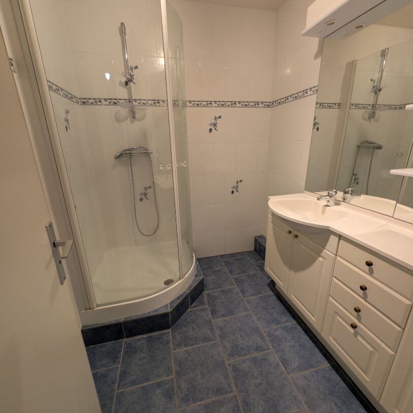 Location Appartement 2 pièces 51m² - Photo 1