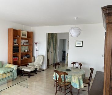 Location Appartement 3 pièces 80m² NICE 06300 - Photo 3