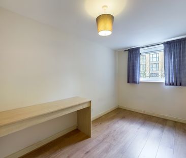 Stretton Mansions, Greenwich, SE8, London - Photo 6