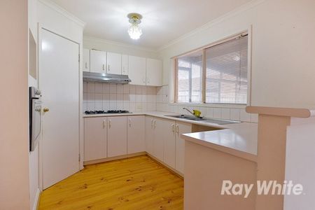 Large Family Home - Photo 4