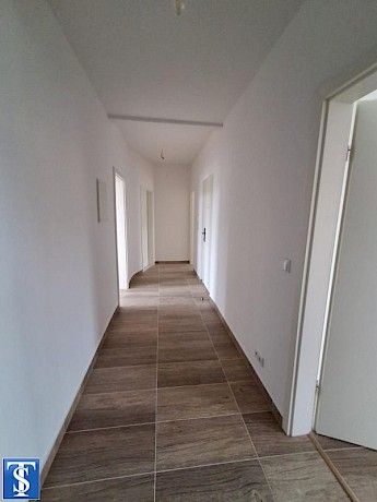 4 Zimmer Wohnung mit 2 Balkonen Viel Platz für die Familie - Photo 4