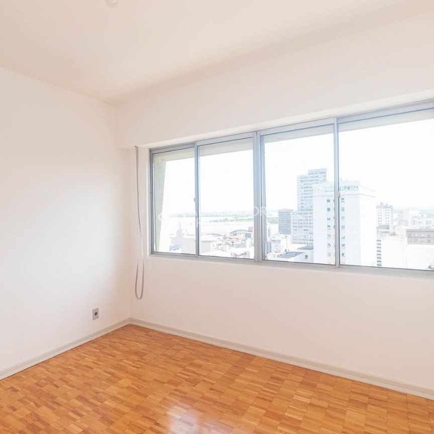 Apartamento com 2 quartos e 75m² para alugar em Independência, Porto Alegre. - Photo 1