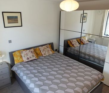 Room in a Shared House, Rotherhithe New Road, SE16 - Photo 4