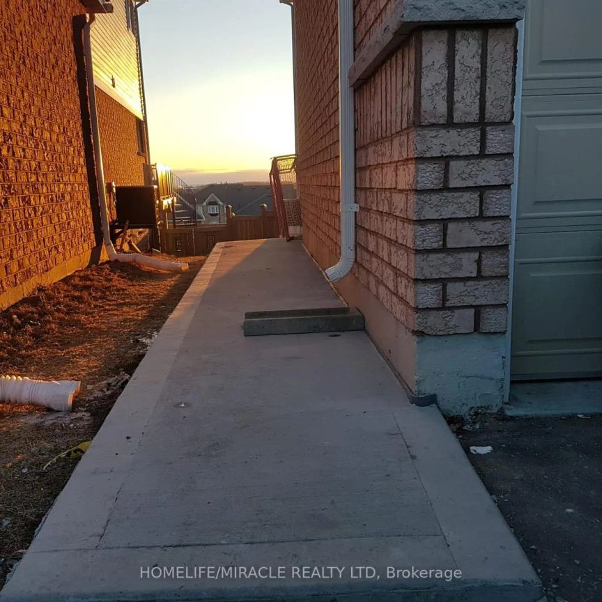 1720 FINKLE DRIVE - Photo 1