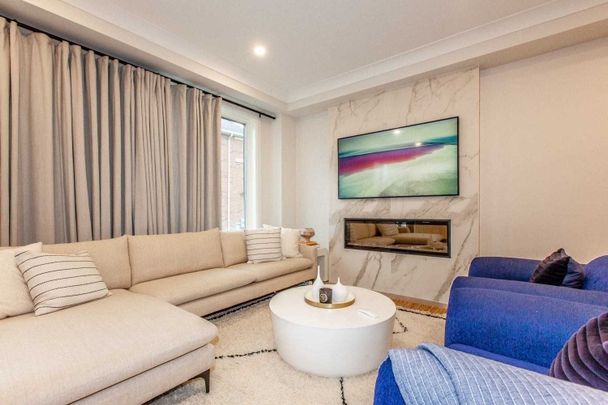 For Lease - 48 Lowther Avenue, Richmond Hill, Ontario - Photo 1