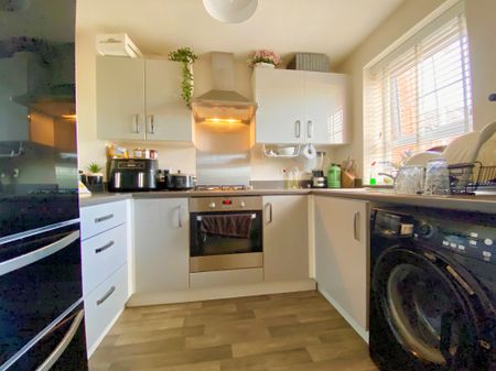 2 bedroom house to rent Brine Well Crescent, Stoke Prior, Bromsgrove, B60 - Photo 5