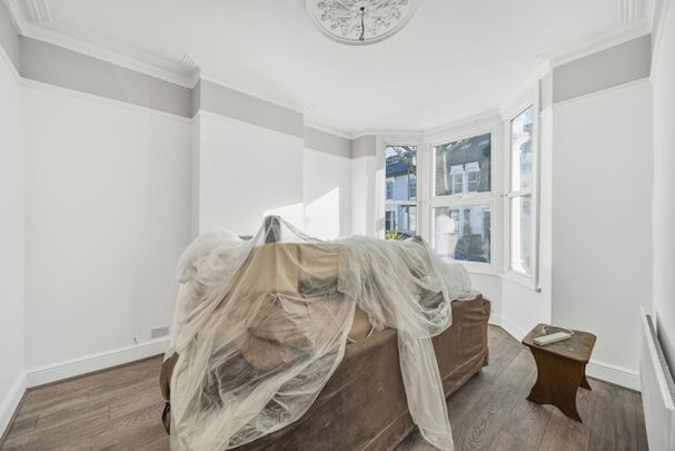 Amies Street, London, SW11 - Photo 1