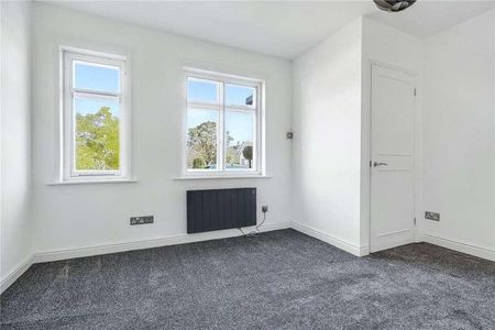 Pier Avenue, Southwold, Suffolk, IP18 - Photo 5