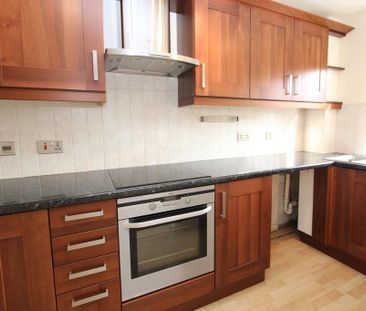1 bedroom semi-detached house to rent - Photo 4
