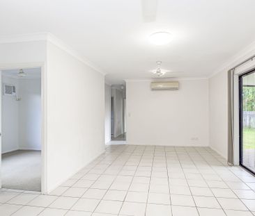 13 Thornbill Close, Kelso - Photo 1