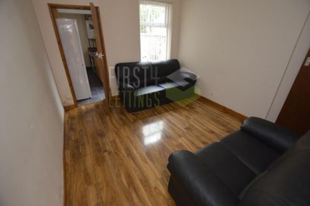 3 bedroom terraced house to rent - Photo 4