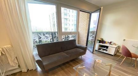 Alder Point,2 Green Ferry Way, London E17 - Photo 4
