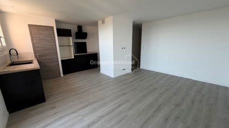 Location Appartement 4 pièces 67m² - Photo 2