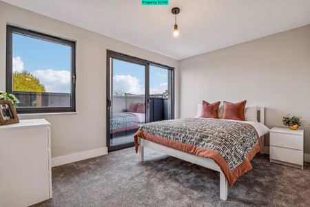 6 bedroom end of terrace house to rent - Photo 5