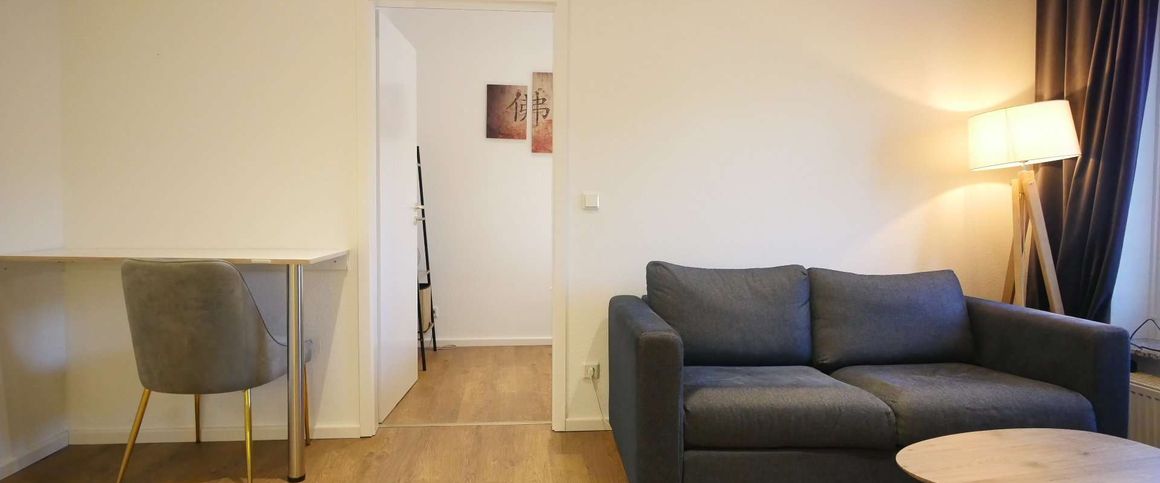 LIVE-INN *** Stylisch möbliert ***Internet*** - Foto 1