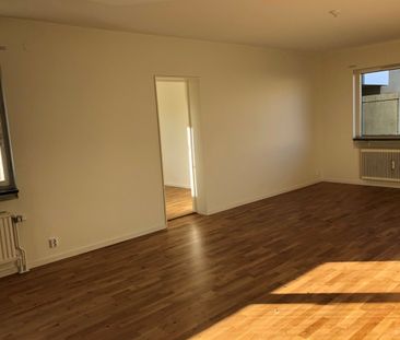 Jägaregatan 24 B - Foto 2