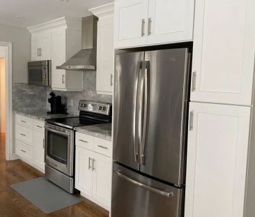 204 WELDON AVENUE - Photo 4