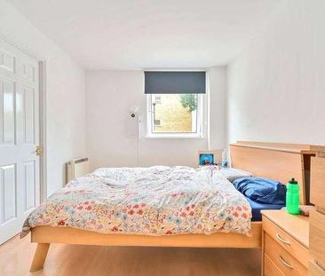 Fishguard Way, North Woolwich, London, E16 - Photo 4