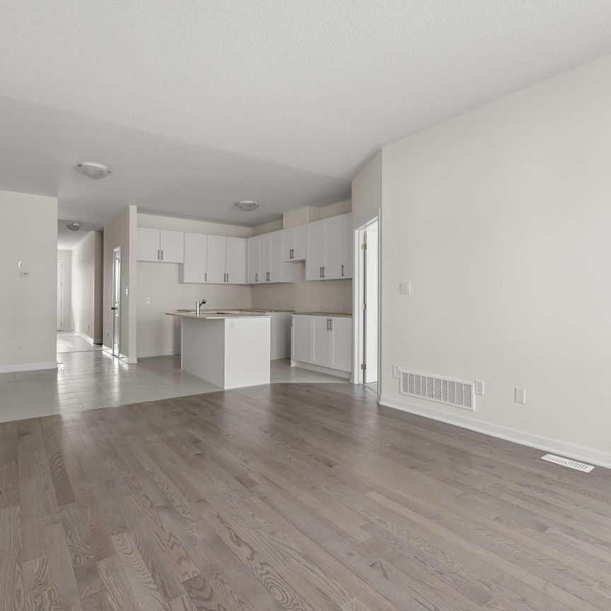 For Lease - 9 Golf Links Drive, Loyalist, Ontario - Photo 1