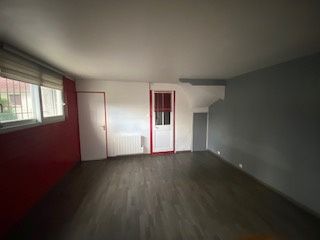 Maison T3 avec garage et cours - Photo 1