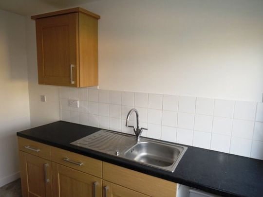 Clee Road, Birmingham, B31 - Photo 1