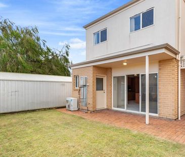 28D De Laine Avenue - Photo 3