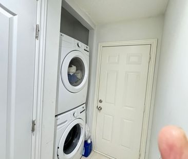 For Lease - 8 Altura Way, Brampton, Ontario - Photo 2