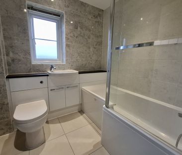 Farm End, HEMEL HEMPSTEAD - Photo 2