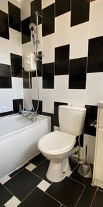 1 Bed Flat, Fleetwood Road, NW10 - Photo 4