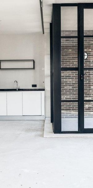 Te huur: Karl Weisbardstraat 67 - Photo 1