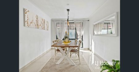 Cozy Granny Flat with Water Included in The Rent - Photo 5