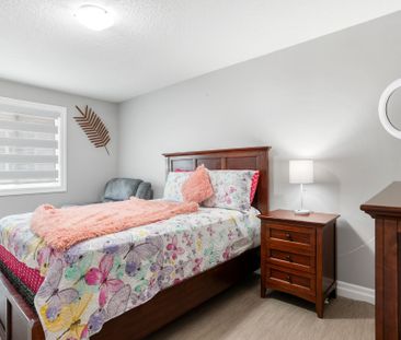 For Lease - 2884 DEVON Road Unit# Upper, London South, Ontario - Photo 2