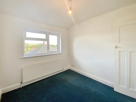 2 bedroom semi-detached house to rent - Photo 5