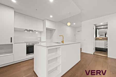 IN THE HEART OF THE CITY - Photo 5