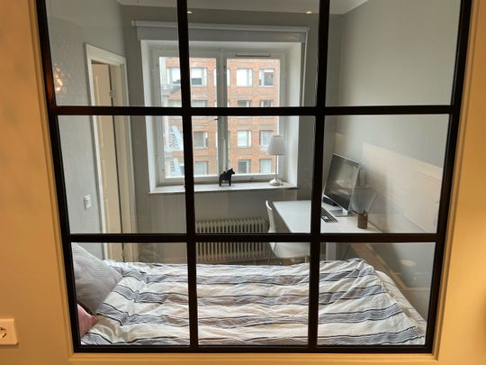Råsundavägen, Solna - Photo 1