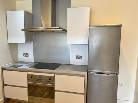 2 bedroom apartment to rent - Photo 5