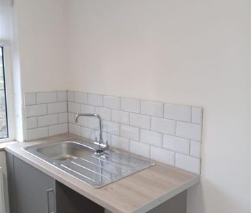 2 bedroom property to rent - Photo 5