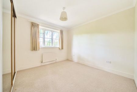 5 bedroom detached house to rent - Photo 5