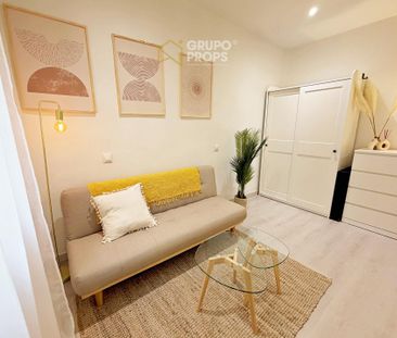 Apartamento de alquiler en Calle Meson de Paredes, Embajadores - La... - Photo 4