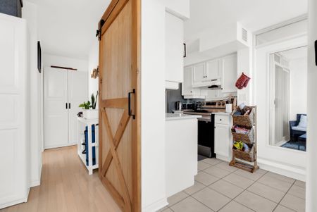For Lease - 2 Rean Drive Unit# 1001, Toronto, Ontario - Photo 2