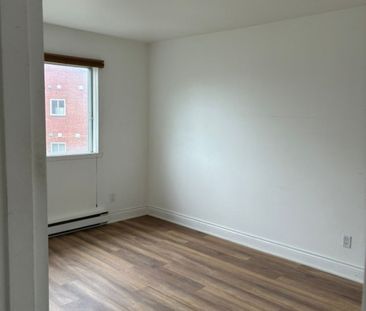 Nouveauté sur le marché Appartement à louer - Laval (Chomedey) (Aut... - Photo 5