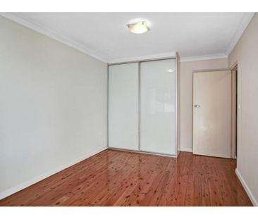 2 / 32 Matthews Street, Wollongong, NSW 2500 - Photo 2