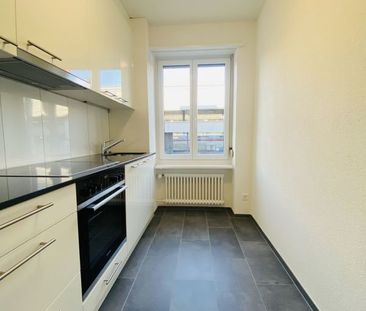 Zweitbezug 2.5-Zimmer mit Balkon und Keller (1021) - Photo 5