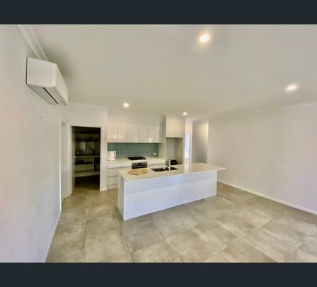 5 Trevally Avenue, Old Bar, NSW 2430 - Photo 1